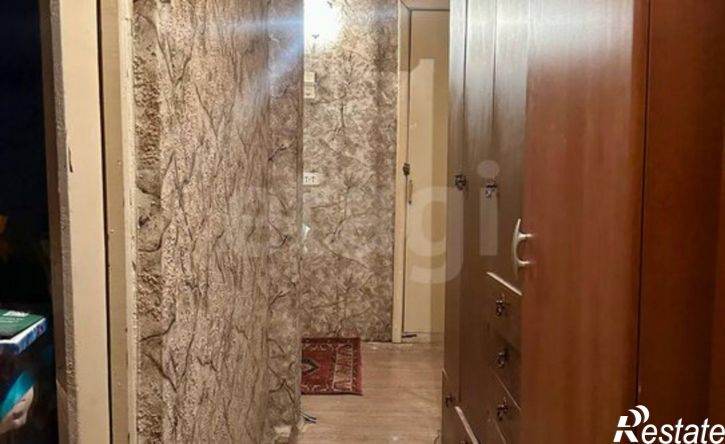 3-комн квартира улица Латышских Стрелков, 41,  д. 41