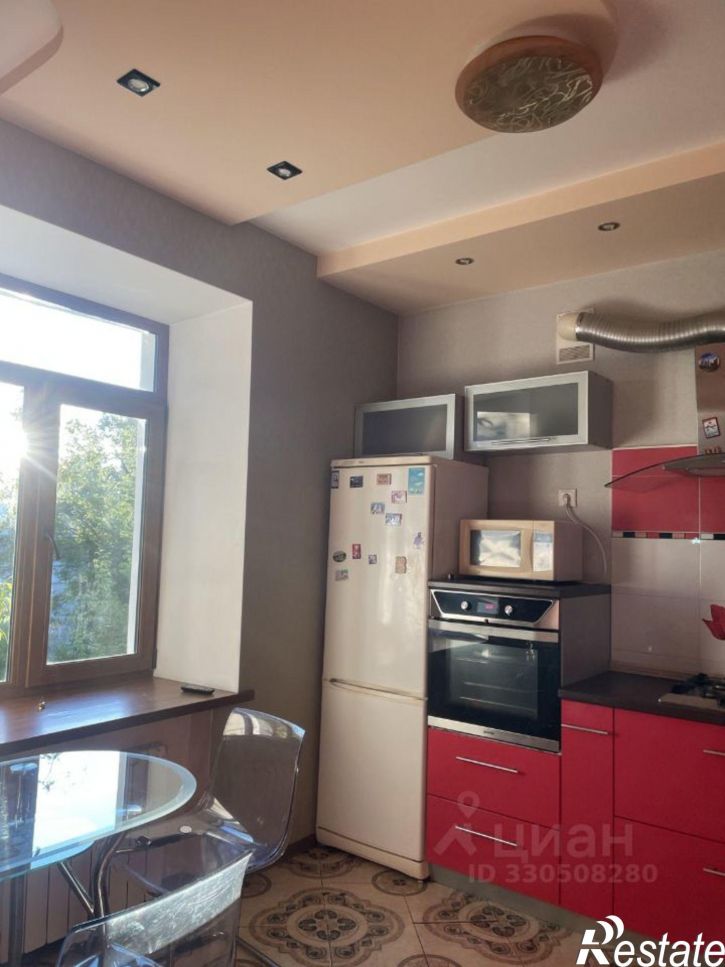 2-комн квартира улица Чехова, 6Б,  д. 6Б