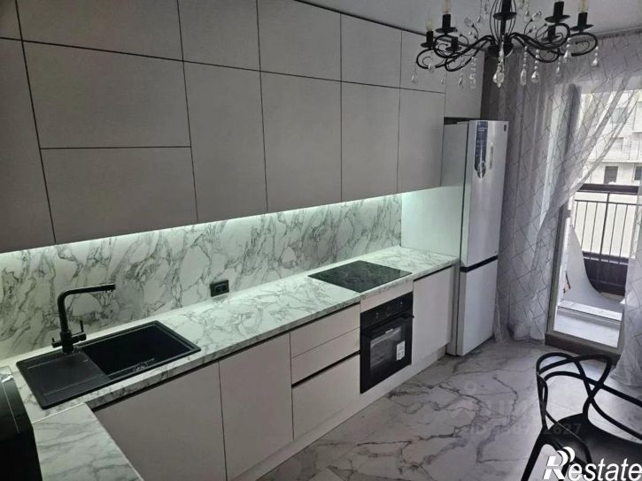 2-комн квартира улица Родины, 26Е,  д. 26Е