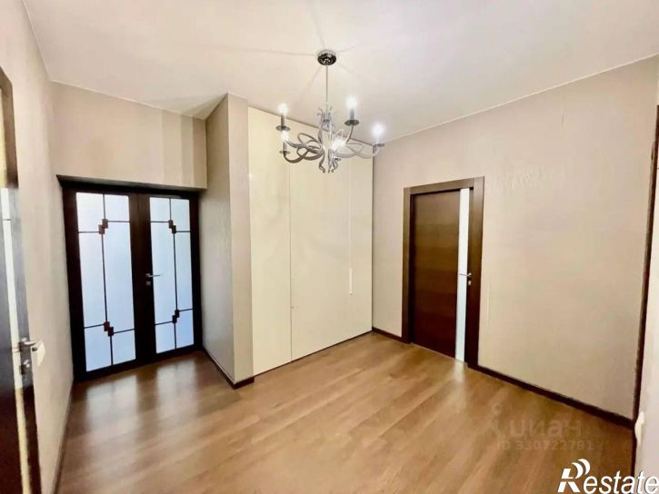 4-комн квартира улица Тельмана, 23,  д. 23