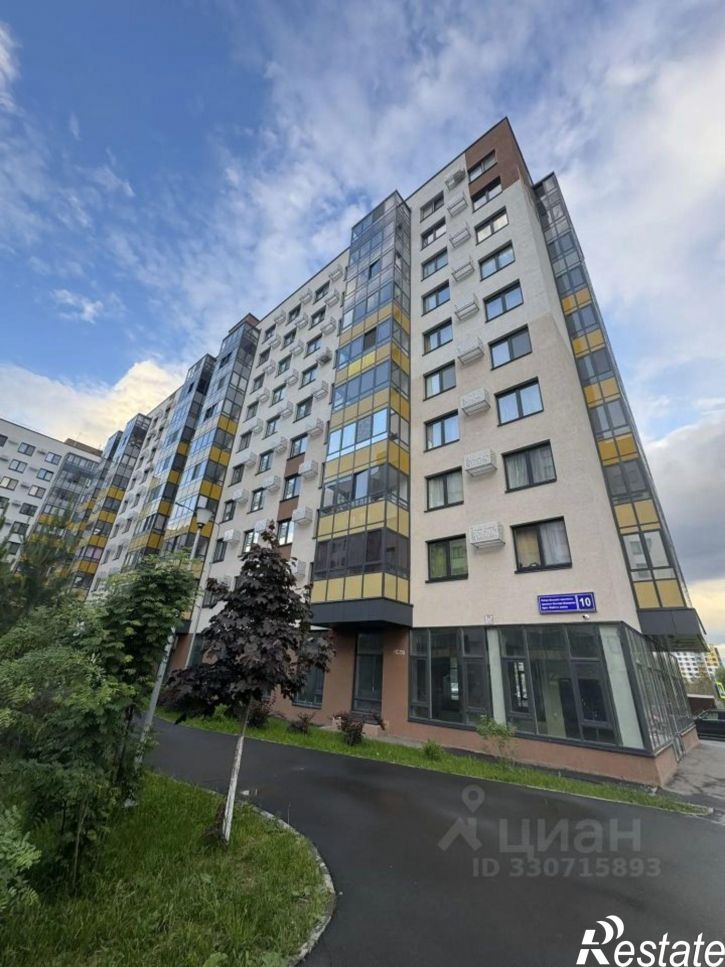 1-комн квартира проспект Ильгама Шакирова, 10,  д. 10