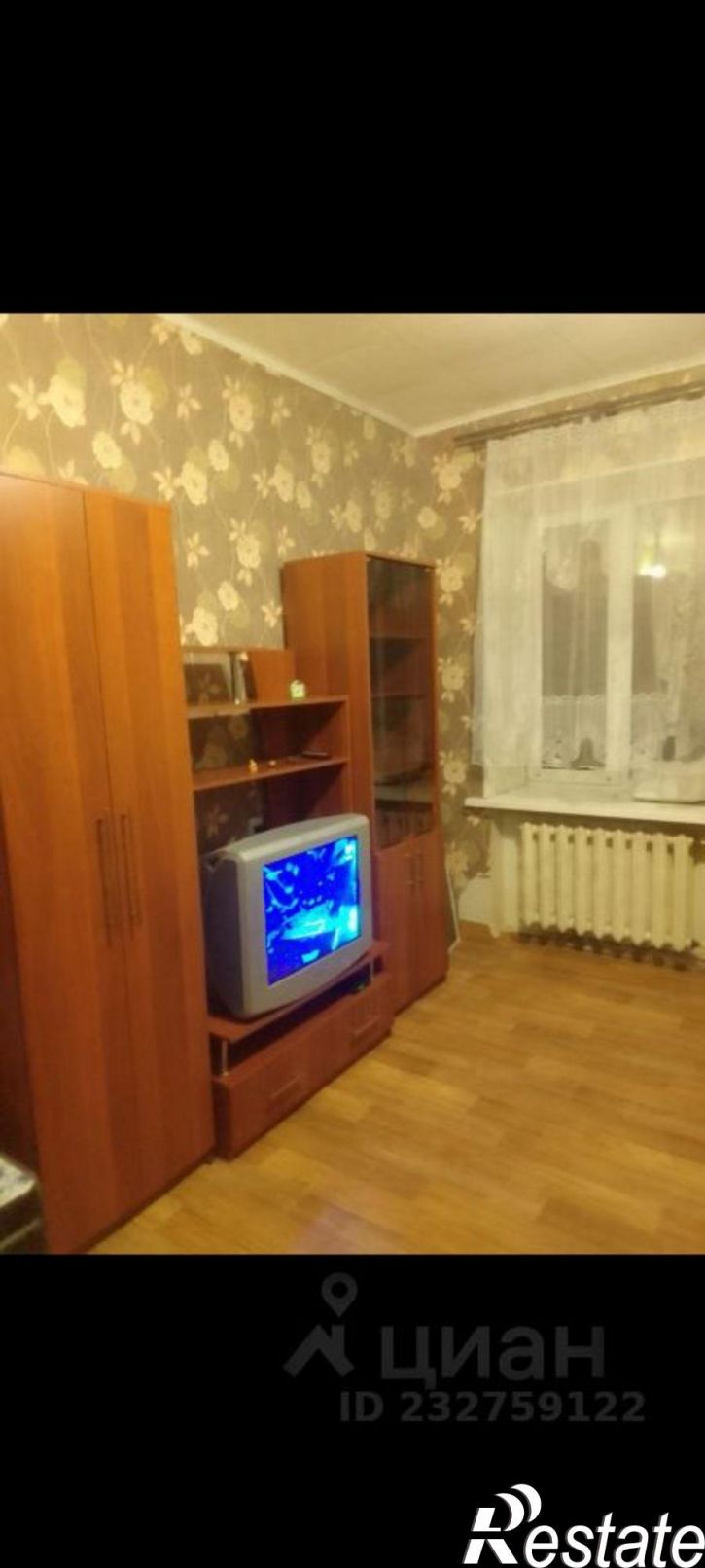 Комната ул Липатова, 13,  д. 13