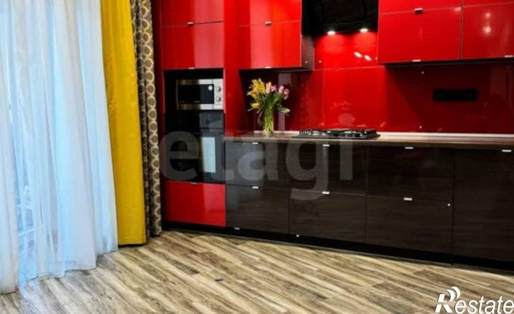 3-комн квартира 2-я Старо-Аракчинская улица, 41В,  д. 41В