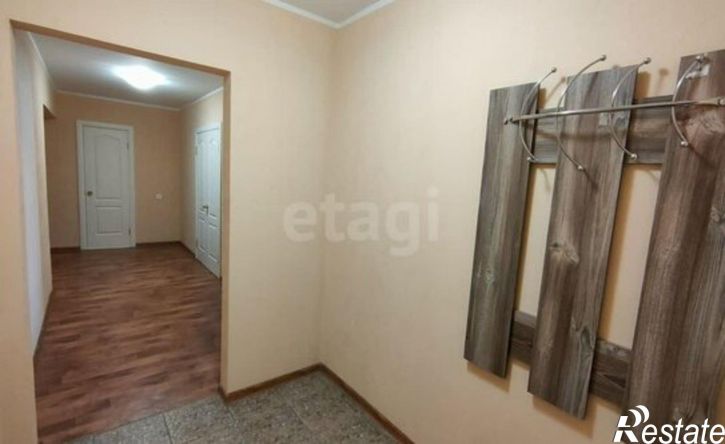3-комн квартира ул Юлиуса Фучика, 82,  д. 82