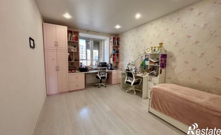 2-комн квартира Пилотская улица, 35,  д. 35