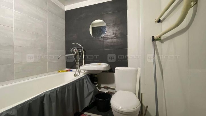1-комн квартира ул. Адоратского д.32