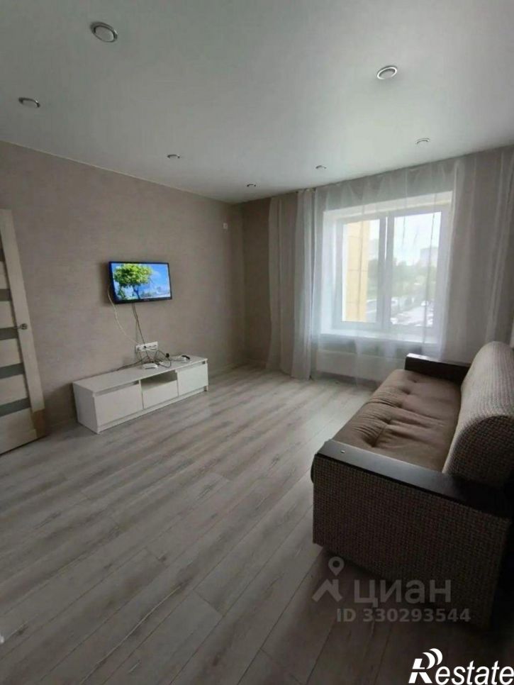 2-комн квартира ул Фикрята Табеева, 1,  д. 1