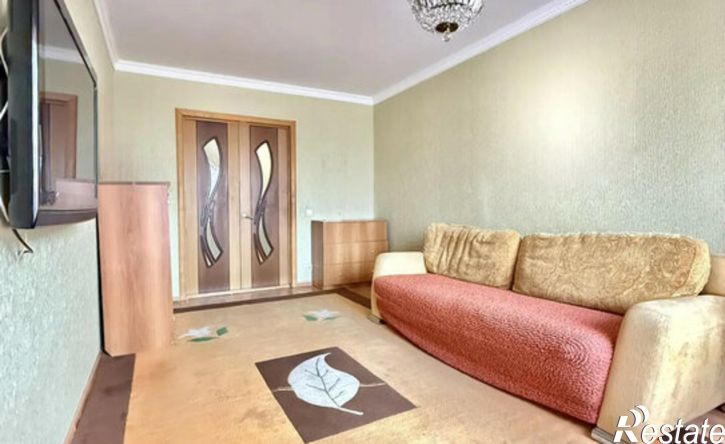 3-комн квартира ул Адоратского, 27,  д. 27
