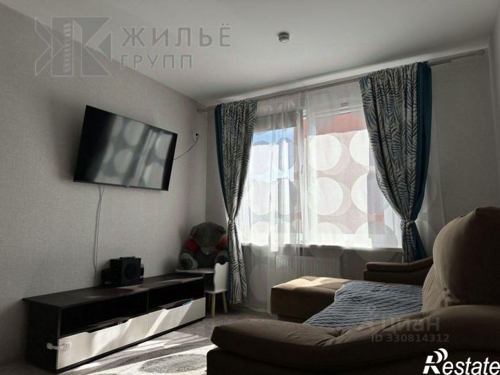 2-комн квартира ул Генерала Махмута Гареева, 9/1,  д. 9/1