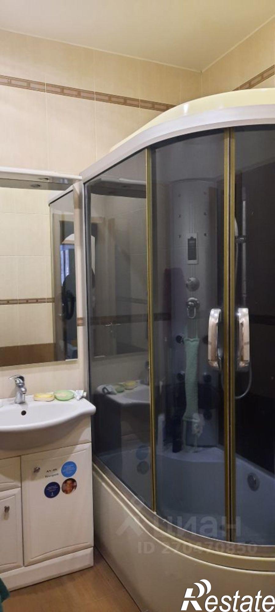 Сдать комнату за 13 500 рублей на ул Искра, 9