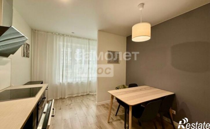 3-комн квартира улица Азата Аббасова, 23А,  д. 23А