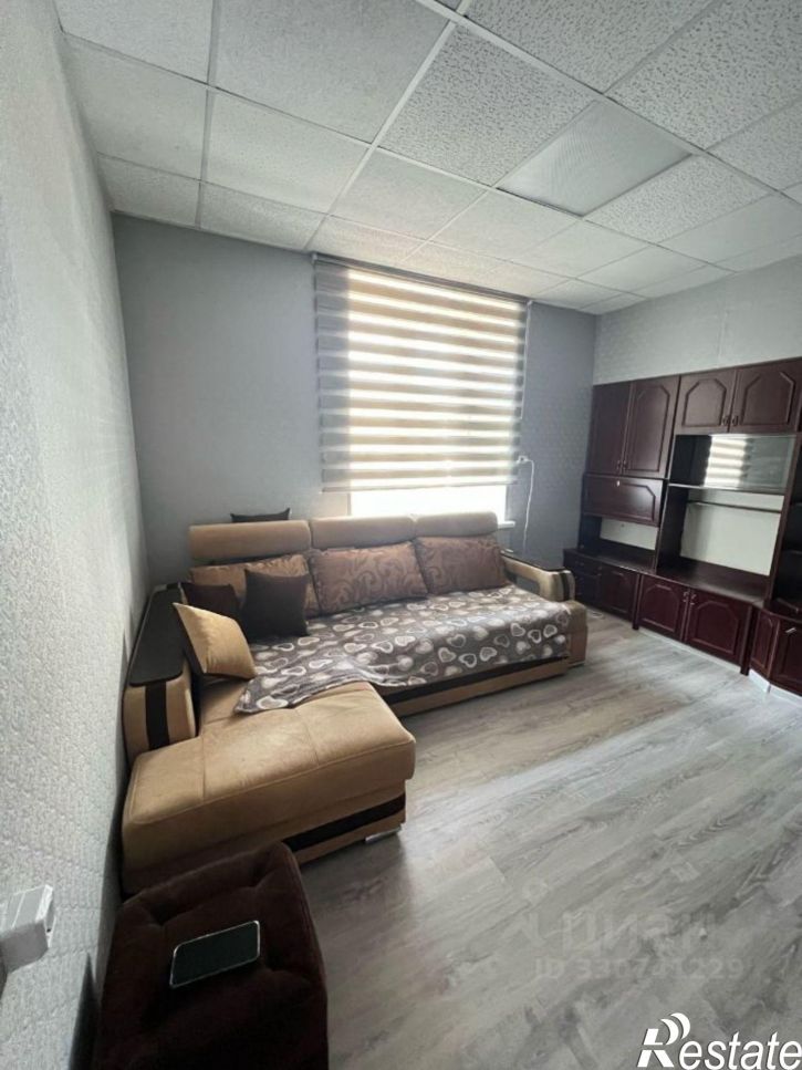 2-комн квартира улица Космонавтов, 17,  д. 17