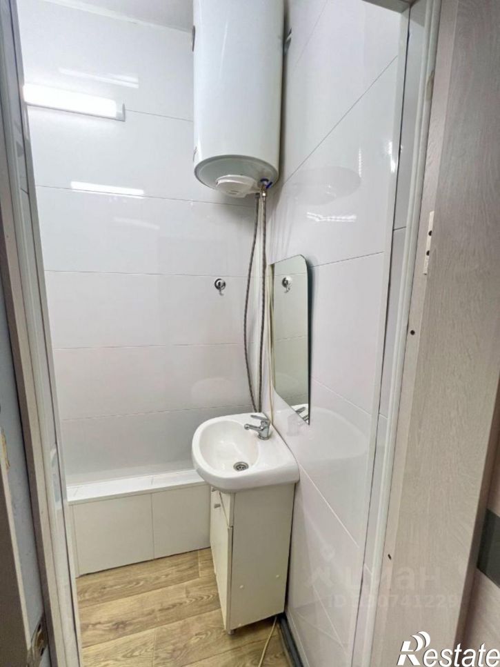 2-комн квартира улица Космонавтов, 17,  д. 17