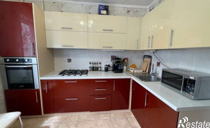 2-комн квартира ул Юлиуса Фучика, 44,  д. 44