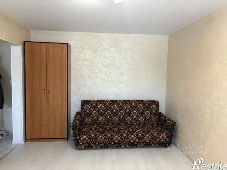 1-комн квартира проспект Победы, 100,  д. 100
