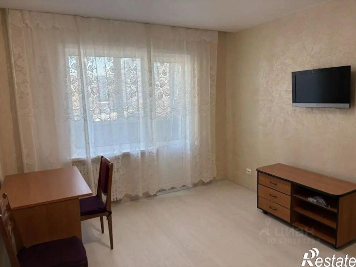 1-комн квартира проспект Победы, 100,  д. 100