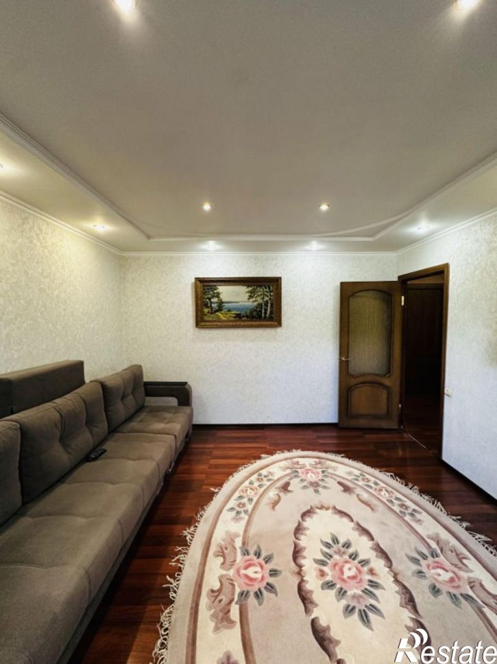 3-комн квартира ул Комиссара Габишева, 11,  д. 11