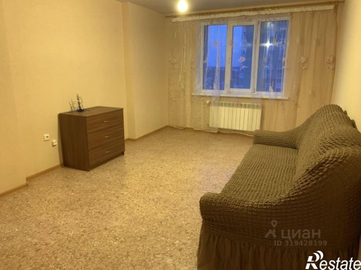2-комн квартира улица Айрата Арсланова, 12/2,  д. 12/2