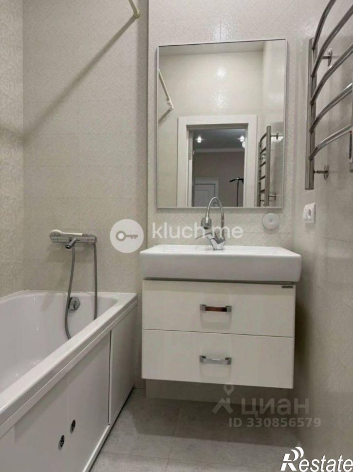 2-комн квартира улица Гастелло, 1,  д. 1