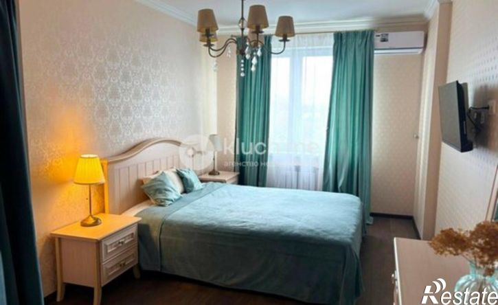 2-комн квартира пр-кт Универсиады, 16,  д. 16