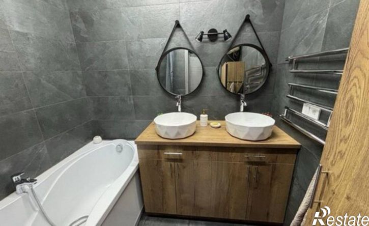 3-комн квартира улица Хусаина Мавлютова, 17Е к1,  д. 17Е к1