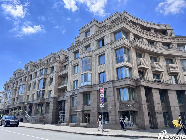 4-комн квартира улица Дзержинского, 6А,  д. 6А