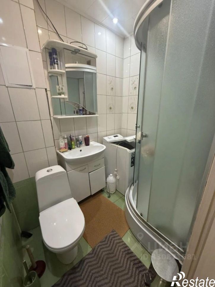 2-комн квартира улица Латышских Стрелков, 7,  д. 7