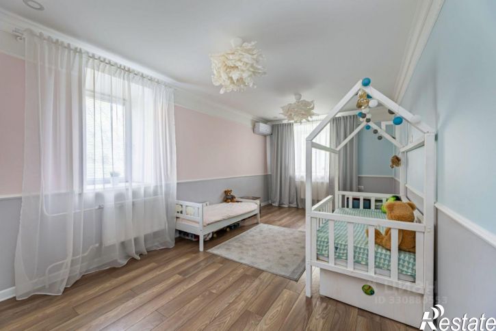 3-комн квартира ул Заслонова, 3,  д. 3