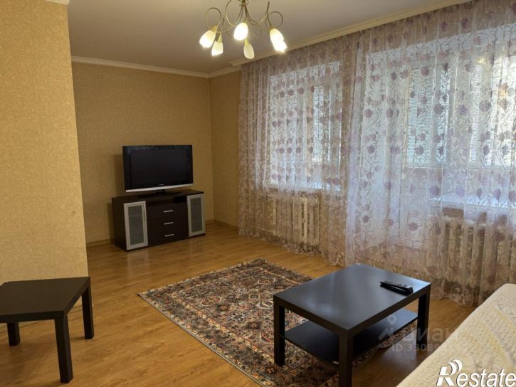 2-комн квартира улица Коммунаров, 2,  д. 2