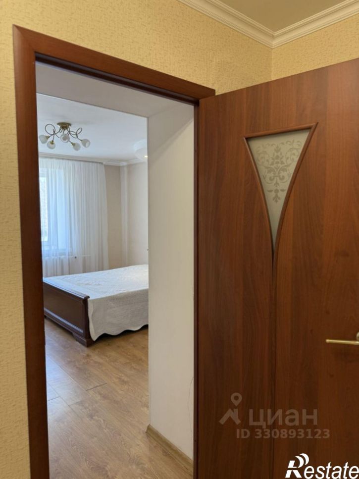 2-комн квартира улица Коммунаров, 2,  д. 2