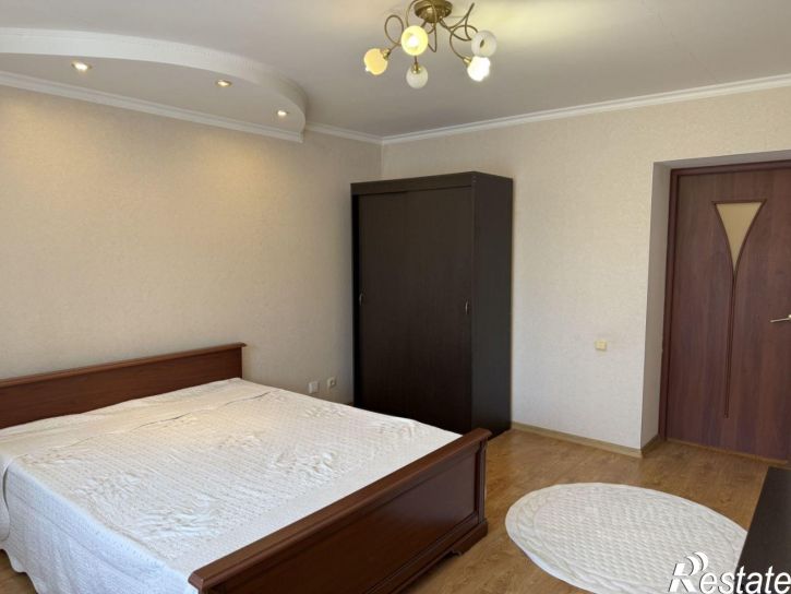 2-комн квартира улица Коммунаров, 2,  д. 2