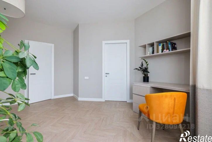 3-комн квартира ул Николая Ершова, 49Г,  д. 49Г
