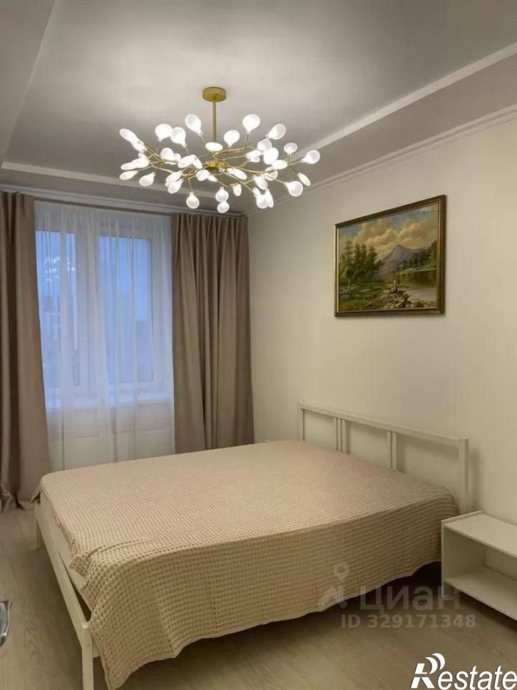 2-комн квартира улица Азата Аббасова, 13,  д. 13