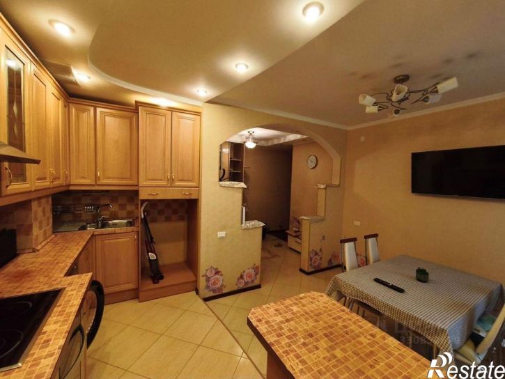 2-комн квартира ул Чистопольская, 81,  д. 81