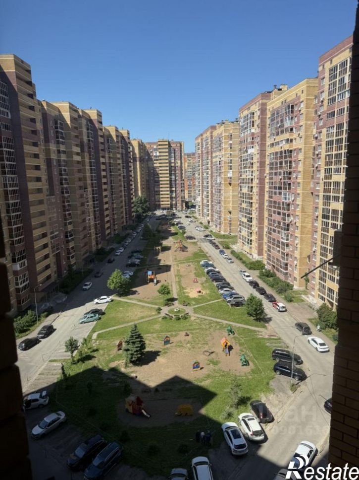 3-комн квартира ул Крутая, 2,  д. 2