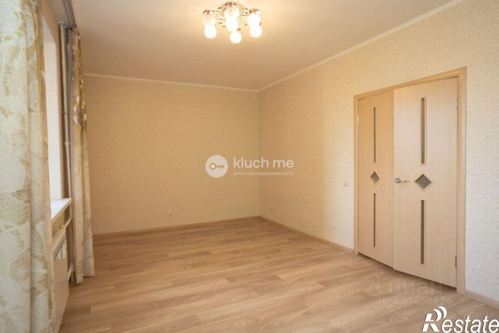 2-комн квартира улица Хусаина Мавлютова, 42,  д. 42