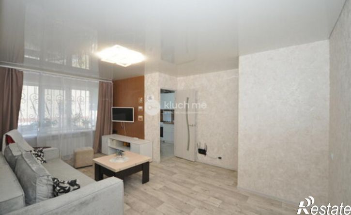 3-комн квартира улица Лейтенанта Красикова, 7,  д. 7
