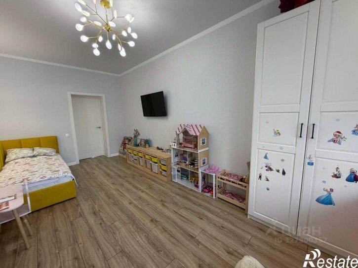 3-комн квартира ул Нурсултана Назарбаева, 10,  д. 10
