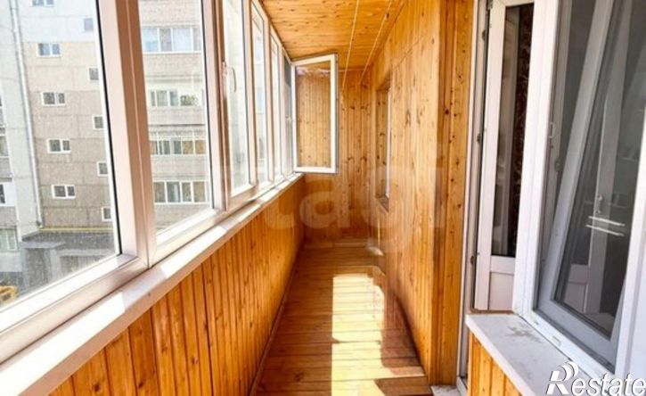 3-комн квартира улица Фатыха Амирхана, 2,  д. 2