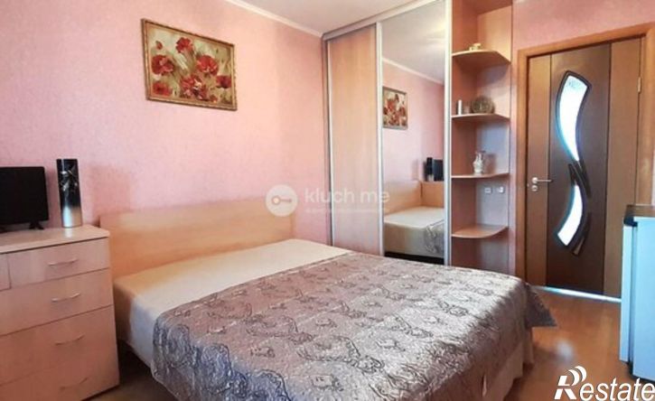 3-комн квартира ул Адоратского, 27,  д. 27
