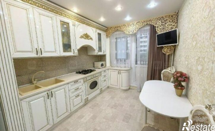 3-комн квартира пр-кт Победы, 76,  д. 76