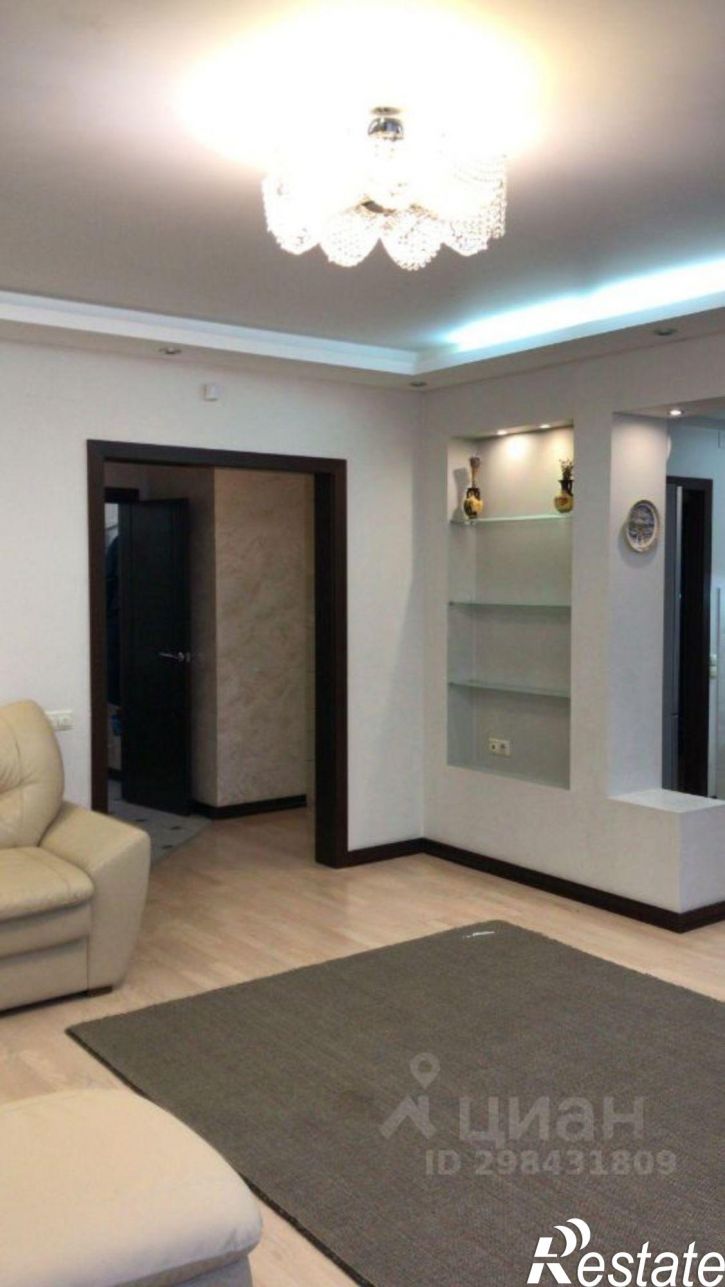 3-комн квартира улица Достоевского, 52,  д. 52