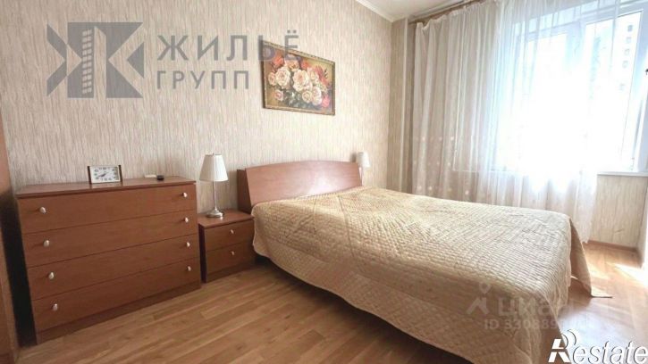 2-комн квартира улица Лейтенанта Шмидта, 3/15,  д. 3/15