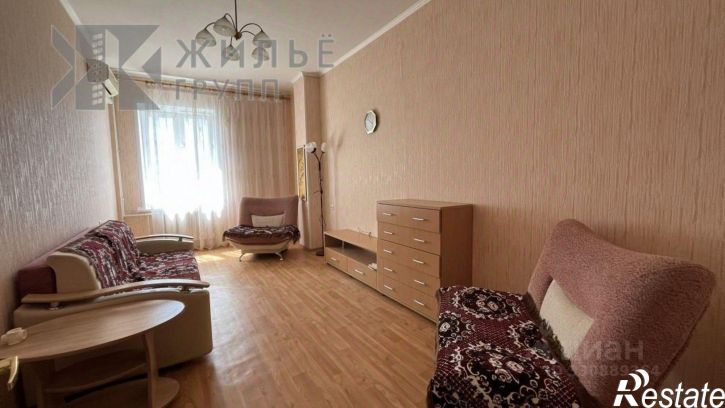 2-комн квартира улица Лейтенанта Шмидта, 3/15,  д. 3/15