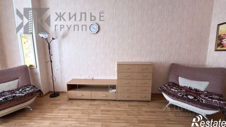 2-комн квартира улица Лейтенанта Шмидта, 3/15,  д. 3/15