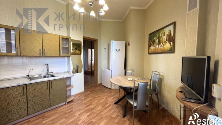 2-комн квартира улица Лейтенанта Шмидта, 3/15,  д. 3/15