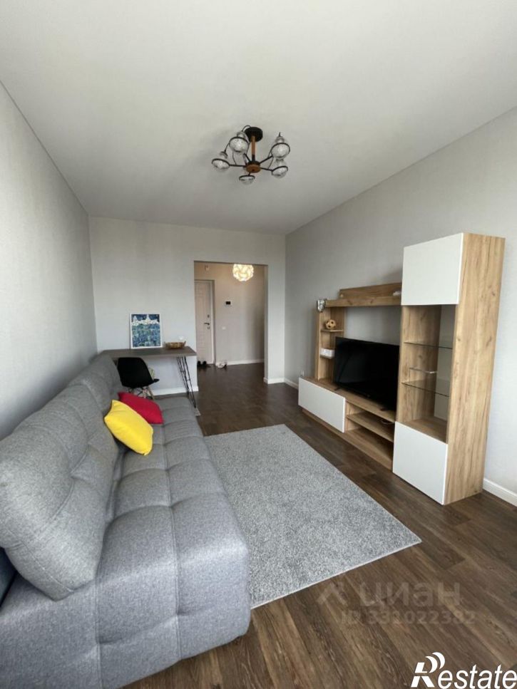 1-комн квартира улица Аделя Кутуя, 110Д к2,  д. 110Д к2
