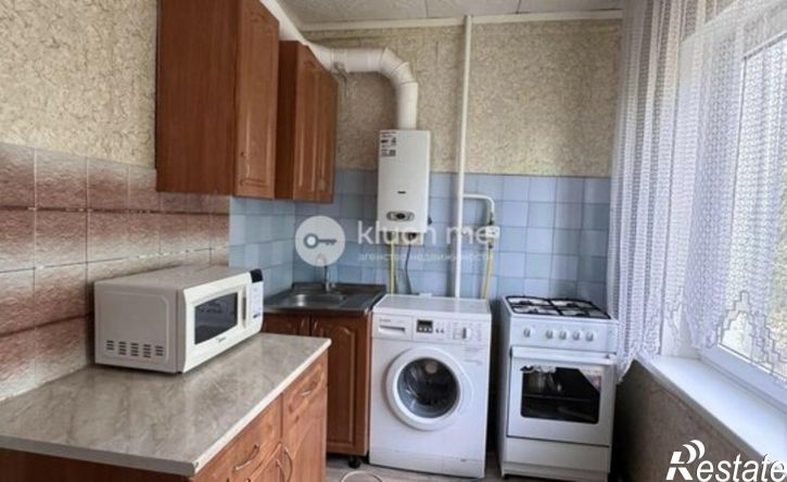 2-комн квартира ул Рихарда Зорге, 12,  д. 12
