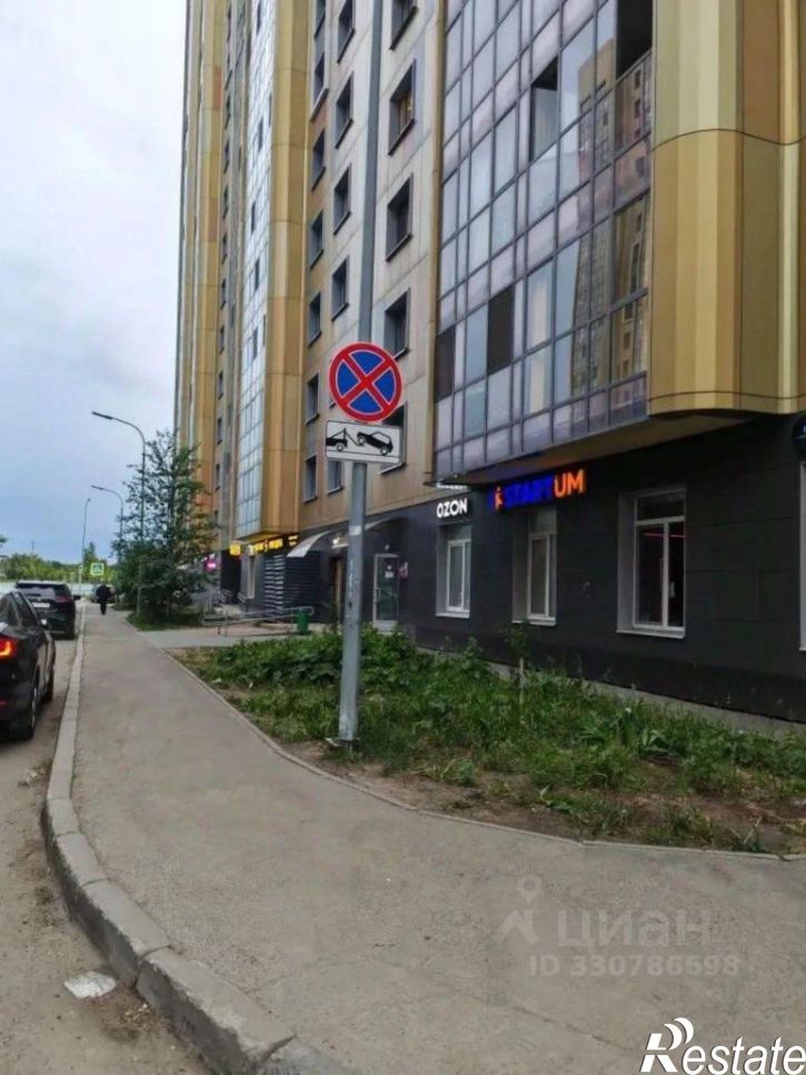 Гараж/парковка проспект Победы, 139А к1,  д. 139А к1
