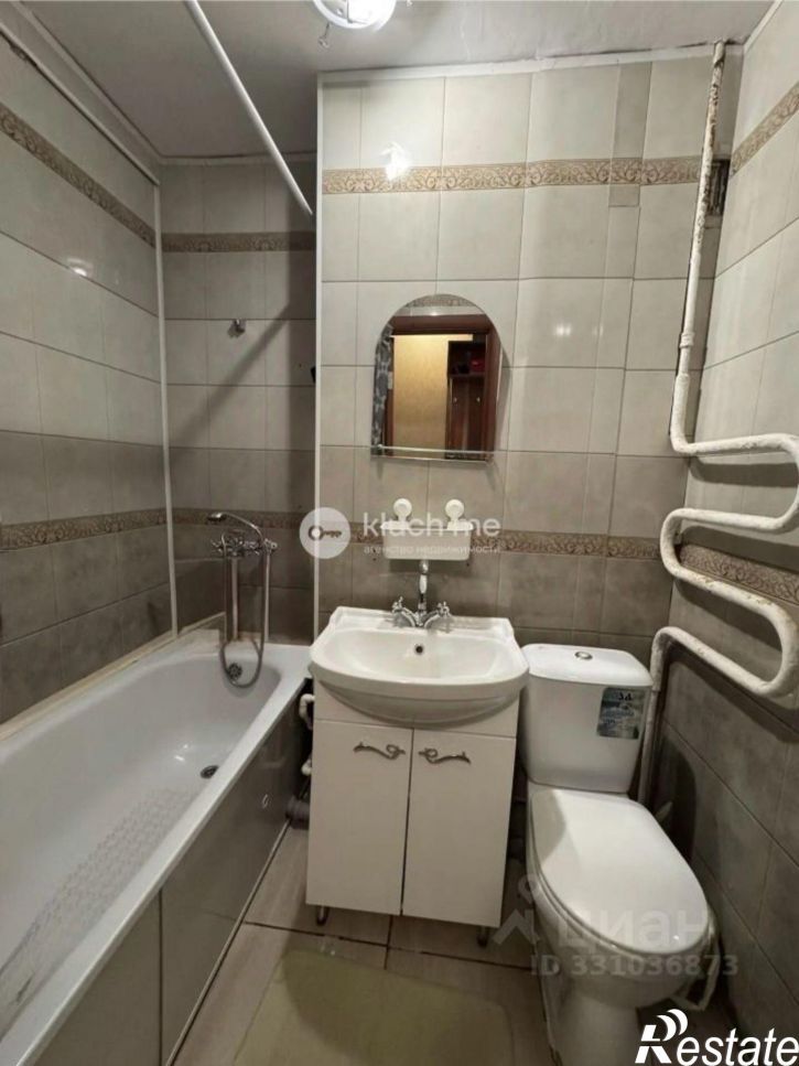 2-комн квартира ул Рихарда Зорге, 12,  д. 12